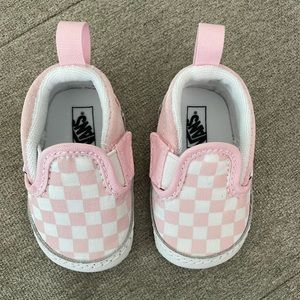 Vans Infant Slip-on Checker Shoe. Color - pink & white. Size 1.